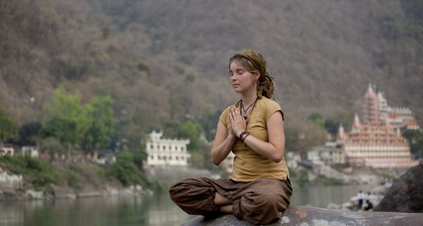 Top 5 yoga schools in India you MUST visit!